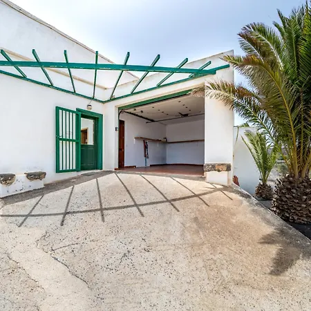 Casa Testeyna Timanfaya In Tegoyo Nyaraló