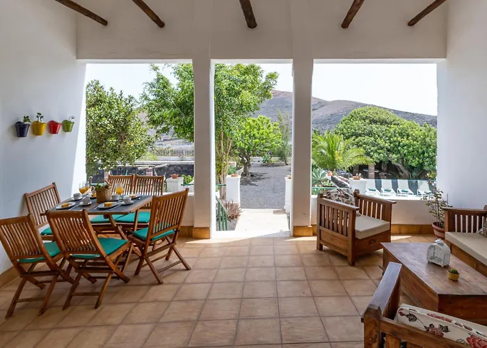 Casa Testeyna Timanfaya In Tegoyo Nyaraló Conil