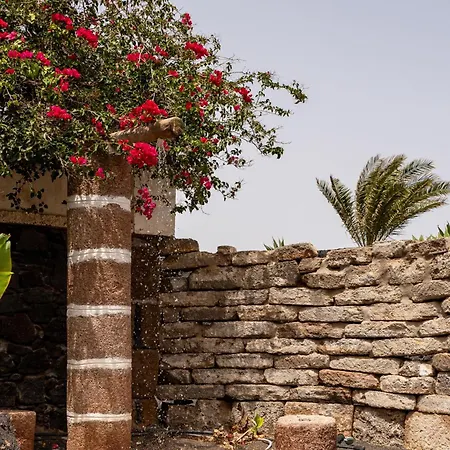Casa Testeyna Timanfaya In Tegoyo